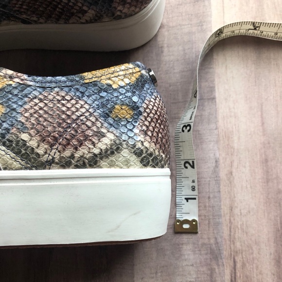 Steve Madden Snake Print Emmi Platform Sneakers - Picture 8 of 10